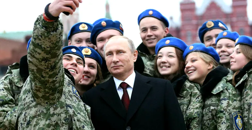 Rusia încearcă să convingă studenții să se alăture războiului. Nu ar trebui să existe nicio barieră