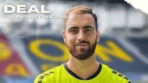 Ce l-a convins pe Valentin Cojocaru să semneze cu noul club. „Am ajuns la această concluzie”. Obiectivul pe care și l-a impus și planul pentru echipa națională | EXCLUSIV