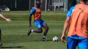 Francezul Antoine Conte, bucuros că a semnat cu Universitatea Craiova: „Îmi doresc să câştig titlul!”