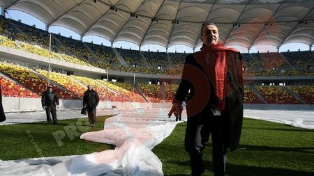 Gigi Becali și Mircea Sandu, în INSPECȚIE pe Național Arena!** Patronul Stelei e încântat: "Mitică, vino și tu aici! Ia zi, mai pierdem cu 3-0?"