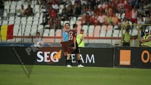 Derby cu stadionul pe jumătate gol!** Dinamo are soluția: "Ar trebui să lase intrarea liberă"