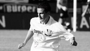 A murit Radu Mărginean, fostul fotbalist de la UTA! Avea doar 43 de ani și ar fi suferit un accident în timp ce voia să remedieze o defecțiune la un bazin de apă