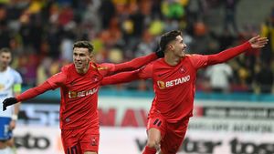 Gigi Becali anunță un transfer bombă la FCSB! La 30 de minute după miezul nopții, miliardarul a făcut anunțul: "În locul lui Tavi Popescu şi David Miculescu"