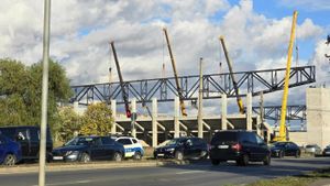 Orașul istoric al României are aproape gata „bijuteria” de 23.000.000 de euro. Au apărut imagini noi cu noul stadion care crește ca „Făt-Frumos”