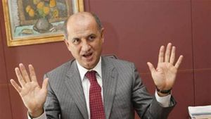 Deși Rapidul gâfâie, afacerile lui Copos merg din plin