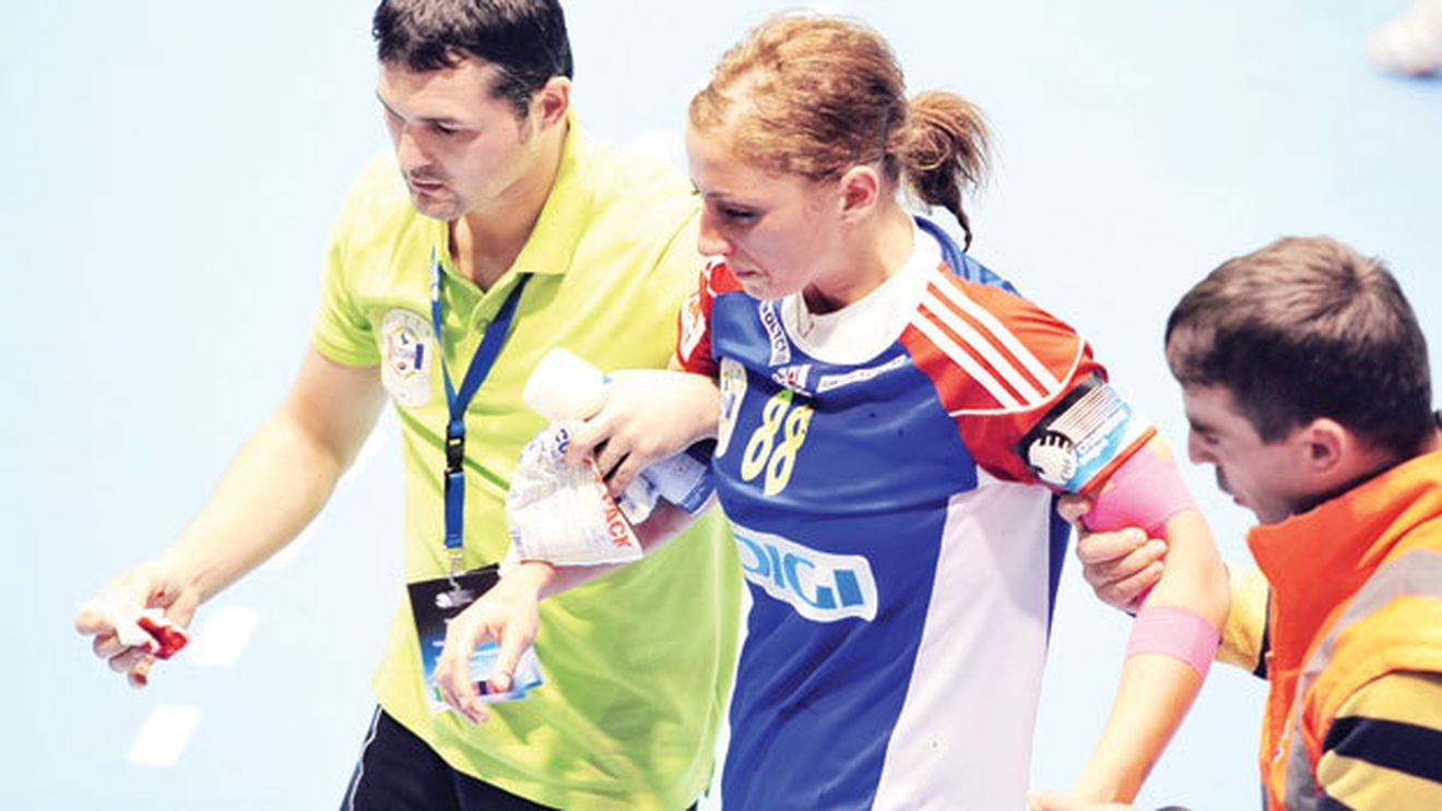 România a mers în Brazilia fără 6 fete de bază!** Echipa din fața televizorului!