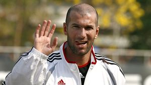 VIDEO Schimbarea la față a Franței!** "Cocoșii" au terminat un contract vechi de 38 de ani!