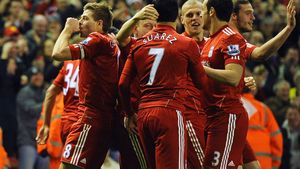 Suarez și Downing o duc pe Liverpool în semifinalele Cupei Angliei