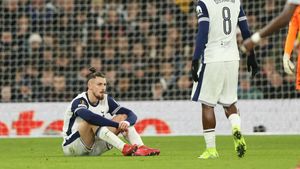 „Oh! Pare grav”. Vedeta naționalei Angliei, reacție speriată în momentul accidentării lui Radu Drăgușin