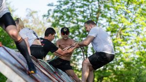 Celebra cursă Spartan Race ajunge în Capitală. „Acaparăm Bucureștiul!”. Se aleargă și pentru Invictus România