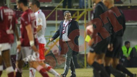 Șumudică, pus la zid!** Dinu: "Experimentul lui nu are nimic în comun cu realitatea"