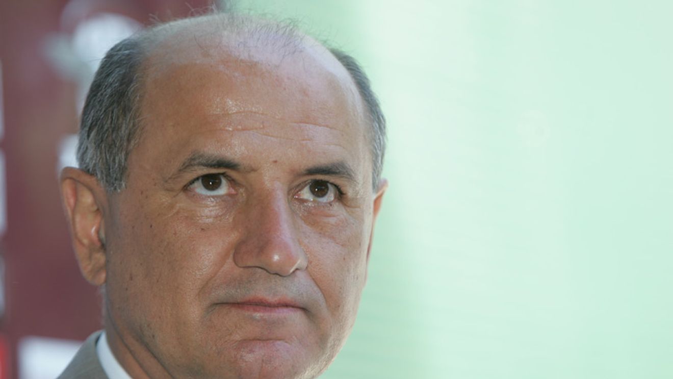 "Nu mai rezist psihic, fizic și nici financiar!** Prețul Rapidului e de 10 milioane de euro"