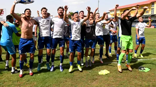 VIDEO | Unirea Dej a sărbătorit victoria cu Dinamo cu mii de spectatori. Cum a fost primită acasă echipa lui Dragoș Militaru
