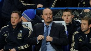 Chelsea joacă în deplasare meciul cu City!** Fanii i-au făcut o primire de coșmar lui Benitez: banner-ul aplaudat de tot stadionul