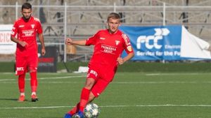 Aproape de o nouă lovitură. Doi fotbaliști, în probe la Liverpool!
