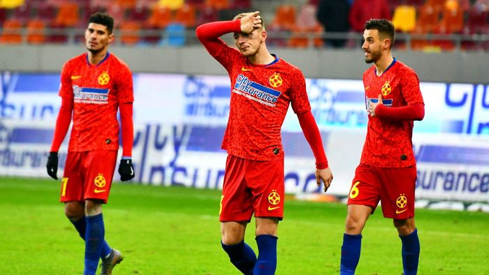 N-a ținut cont de reguli! Un fotbalist de la FCSB a încălcat ordonanța militară în plină situație de urgență sub ochii iubitei lui | VIDEO