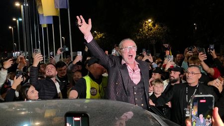 FCSB poate aduce starul din atacul rivalei gratis! Gigi Becali poate negocia direct, fără să-i mai dea bani lui Mihai Rotaru