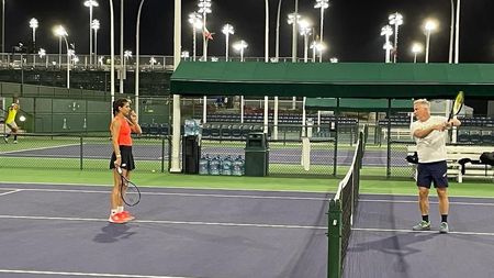 CORESPONDENȚĂ SPECIALĂ DE LA INDIAN WELLS | Antrenamentele Soranei Cîrstea desecretizate în California! Primele imagini cu avangardistul stil de pregătire impus de fostul câștigător de Grand Slam care o antrenează | EXCLUSIV FOTO&VIDEO