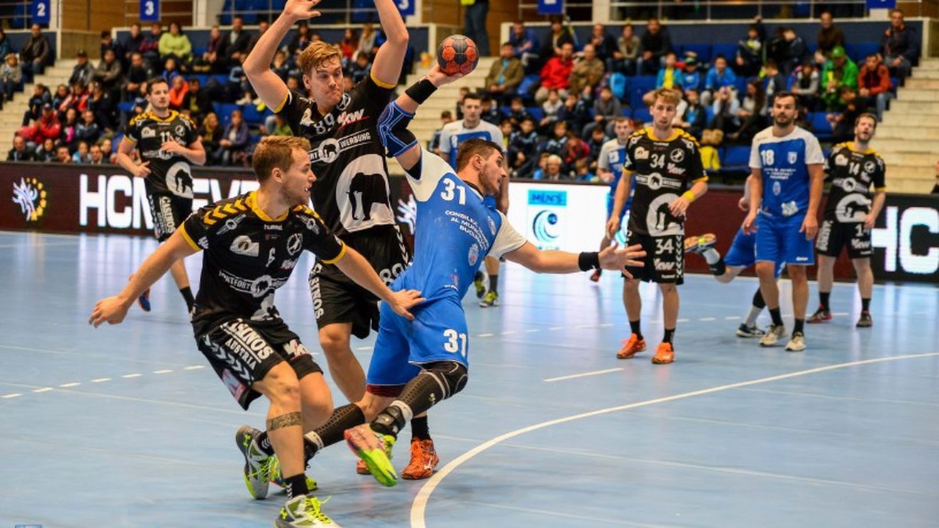 CSM București s-a calificat în turul III al Cupei EHF. Nicușor Negru - jucătorul meciului