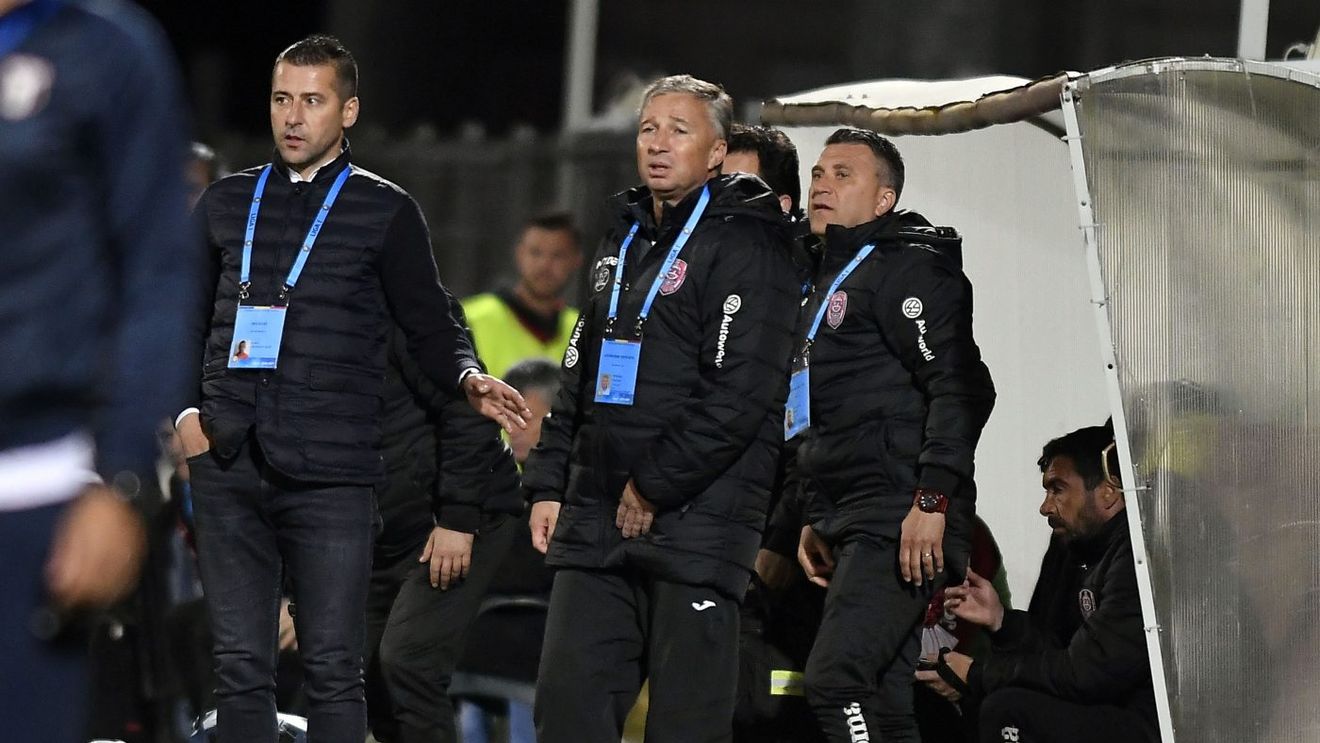 Împăcarea începutului de an la CFR Cluj! Dan Petrescu a dat-o la pace cu antrenorul care îl acuza că „se plânge non-stop”. „Colaborează direct cu el!”