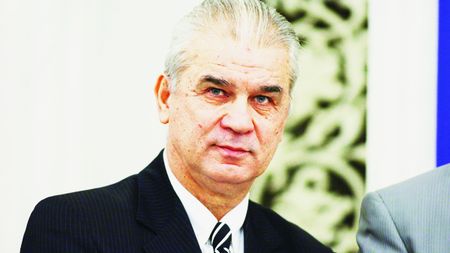 Ilie Stan "pregătește" o revenire de senzație la Steaua!** Cele 5 condiții ale 'Generalului' și planul pus pe masă lui Becali