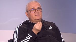 I-a bufnit râsul! Ce plângere au primit membrii CNA împotriva lui Emil Grădinescu