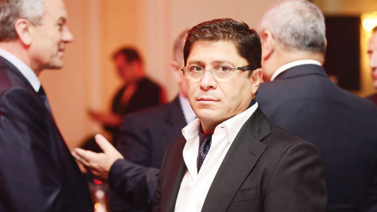 Nici banii lui Gruia nu i-au scos din grevă.** Rapidiștii sunt hotărâți să boicoteze meciul cu Viitorul. Vestea bună: Stoica a stabilit bugetul pentru sezonul viitor