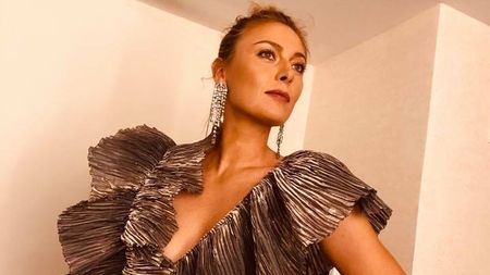 Luxul în care Maria Sharapova se răsfață. Rusoaica a pozat până şi mâncarea de la un hotel de 5 stele din 1919