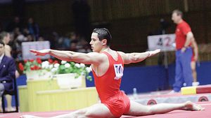 Gimnaștii români luptă pentru podium la CE