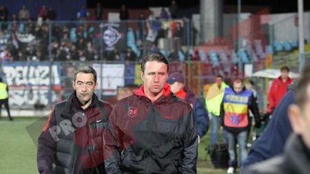 Reghecampf e optimist: "Nu s-a întâmplat nimic, nu trecem printr-o perioadă grea!"** Ce l-a mulțumit pe tehnician și cum comentează prestația lui Tănase