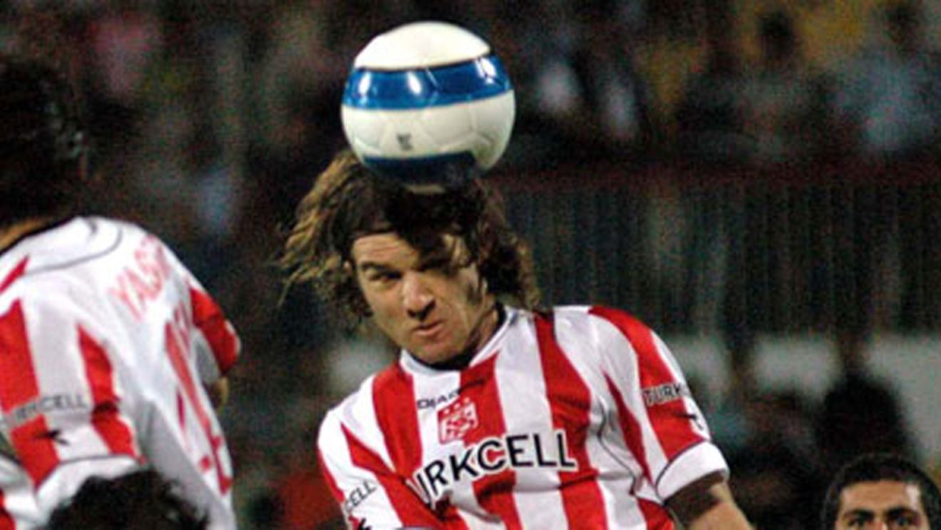 Dinamo e interesată de bulgarul Cvetkov