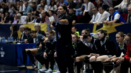 Adrian Vasile, în asentimentul Cristinei Neagu după CSM București - Esbjerg: „Handbalul are nevoie de arbitraj video!”