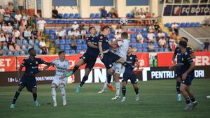 Patronul din Superliga l-a pus la colț pe antrenorul echipei! Tehnicianul a fost eliminat chiar în prima etapă a noului sezon! „Nu credeam că îi sare siguranţa! Ce câştigi dacă sari la bătaie?”