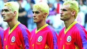 EXCLUSIV | Unul dintre "tricolorii" de la CM '98 deplânge soarta naționalei: "Sincer, nu mă gândeam că timp de 20 de ani nu vom mai ajunge la un Mondial"