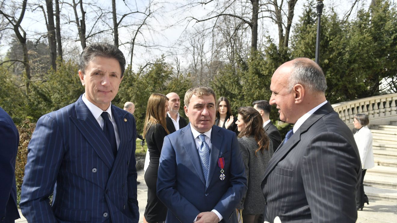 „Bă, nu s-a întâmplat niciodată aşa ceva în viața mea”. Gică Hagi le-a mărturisit colegilor din Generația de Aur