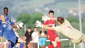 Dinamo a remizat cu o echipă de amatori