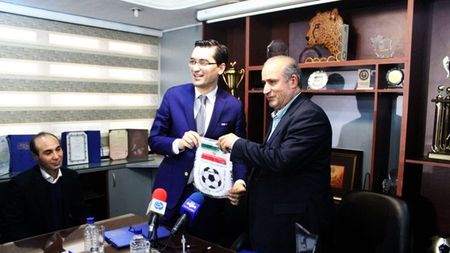 Parteneriat surpriză "parafat" de Burleanu la Teheran. FRF s-a "înfrățit" cu Federația de Fotbal din Iran