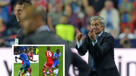 Mourinho, cu nervii la pământ după Supercupă: "Echipa mai bună a pierdut. Ne-a ucis când i-a dat roșu lui Ramires" 