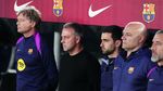 Cum a reacționat Hansi Flick când zeci de mii de oameni au ținut un moment de reculegere pentru tatăl lui în Barcelona – Real Madrid