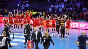 Bombă pe piața transferurilor la final de an! Vedeta naționalei României este pe cale să semneze contractul. Se anunță și alte mutări spectaculoase: „Va veni și ea!”. EXCLUSIV