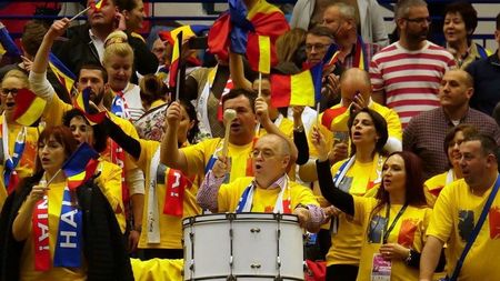 Emil Boc a povestit cum a ajuns șef de galerie la FedCup: "Toba am adus-o de la Cluj! Miki Buzărnescu și Ana Bogdan au văzut că am făcut bătături și mi-au pus un plasture"