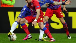 Latovlevici se întoarce la "urât, foarte urât. Eram obișnuit cu 50.000 de fani". Ce spunea fundașul dreapta despre FCSB pe vremea în care juca în Turcia

