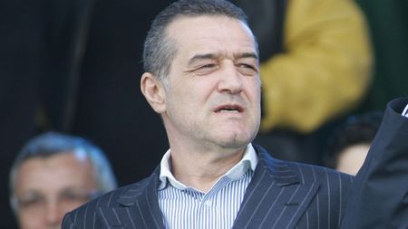 Comisia de Disciplină a amânat până mâine cazul "valiza"