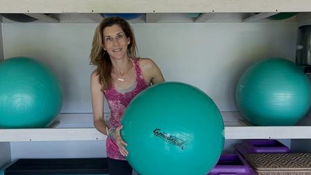 Marea campioană, de nerecunoscut la 52 de ani! Apariție rară, în plină luptă cu o boală autoimună neuromusculară