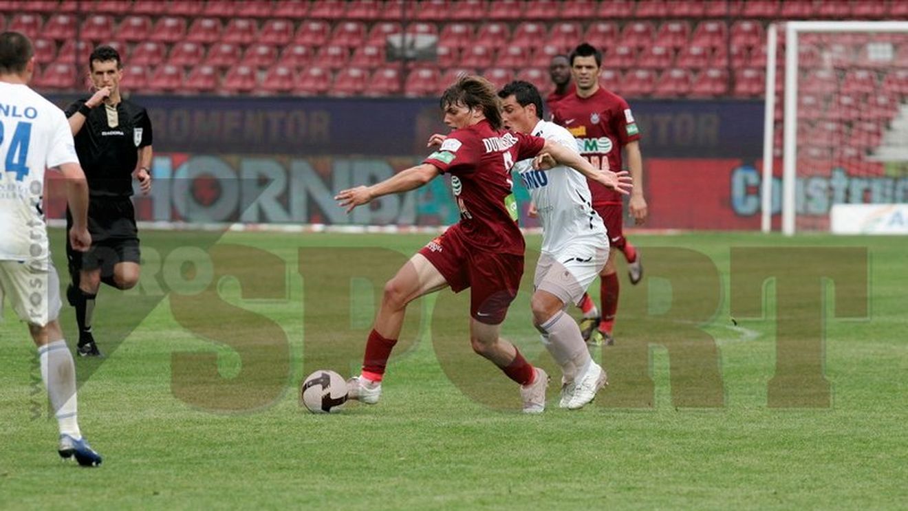 Pandurii,** egalii campionilor