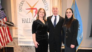 Nadia Comăneci a introdus trei gimnaști în Hall Of Fame la Oklahoma, printre care și Cristina Bontaș! Când vine „Zeița de la Montreal” în România și ce program are