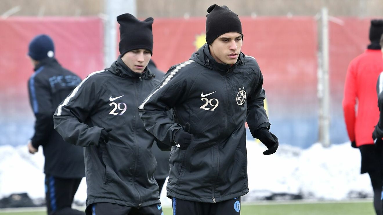 Drama fotbalistului FCSB „mai talentat decât Tavi Popescu” care la 24 de ani s-a lăsat de fotbal. EXCLUSIV