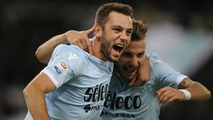 OFICIAL | Inter, lovitură directă dată unei rivale din Serie A! A luat liber de contract un star al lui Lazio