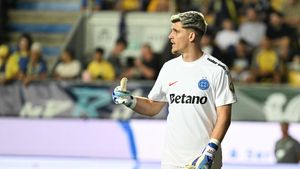 Giovanni Becali, detalii despre plecarea lui Ștefan Târnovanu de la FCSB: „Vorbim despre campionate foarte tari”