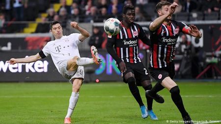 Cine transmite la TV meciul Bayern - Frankfurt, din etapa 27 din Bundesliga
